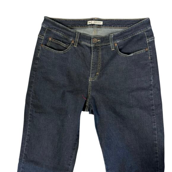 Lee Women's Size 16 Long Slender Secret Lower on the Waist Denim Jeans #3442 - Picture 4 of 8